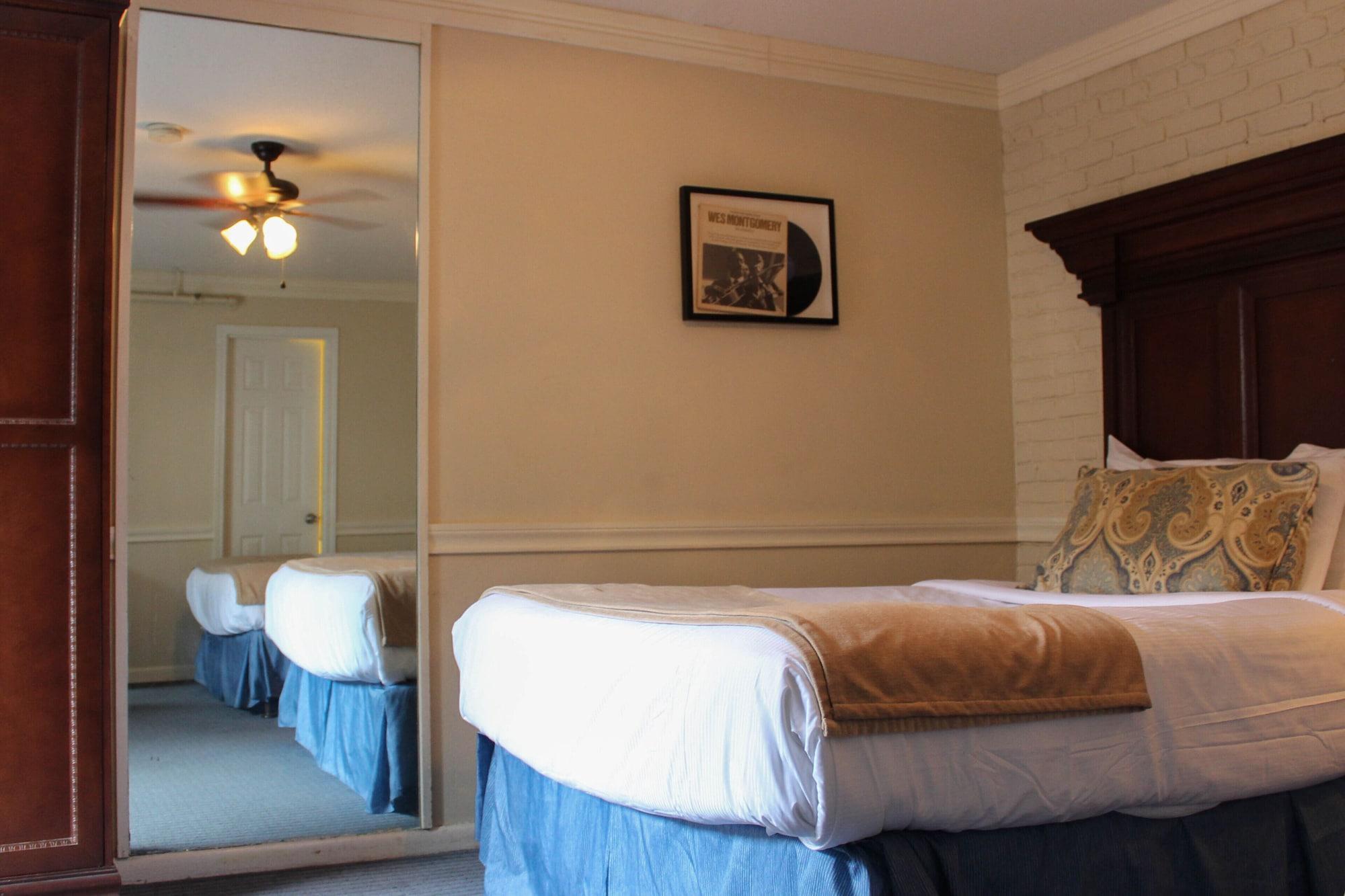 Hotel St. Pierre French Quarter New Orleans  Kültér fotó