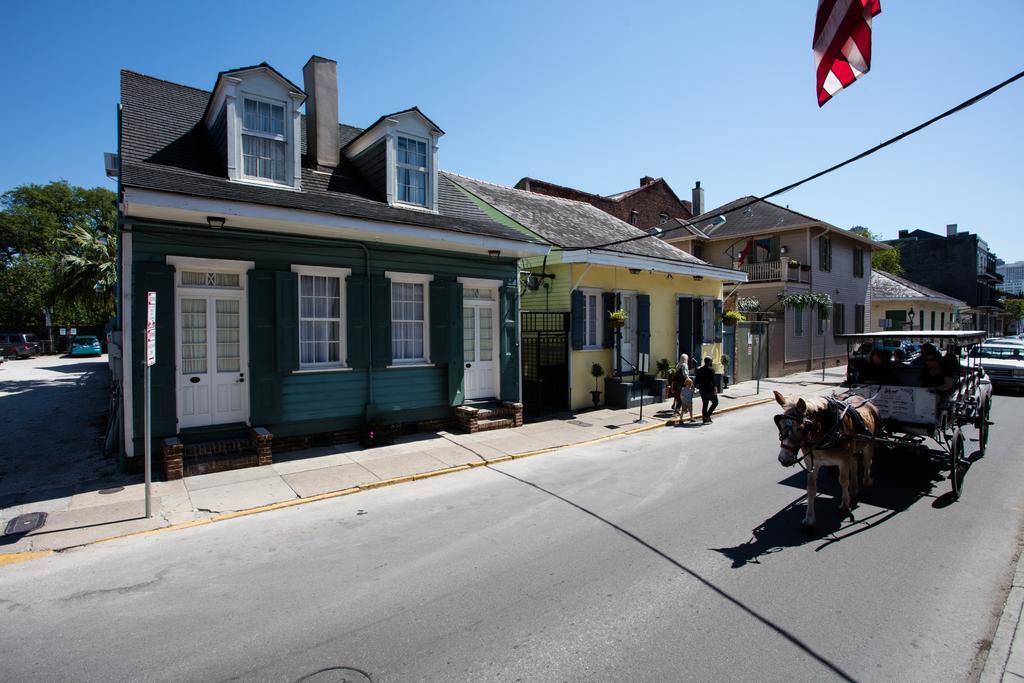 Hotel St. Pierre French Quarter New Orleans  Kültér fotó
